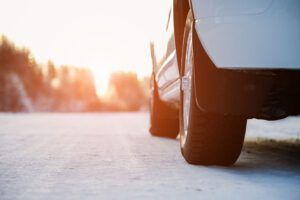 Read more about the article Przygotowanie pojazdu firmowego do zimy